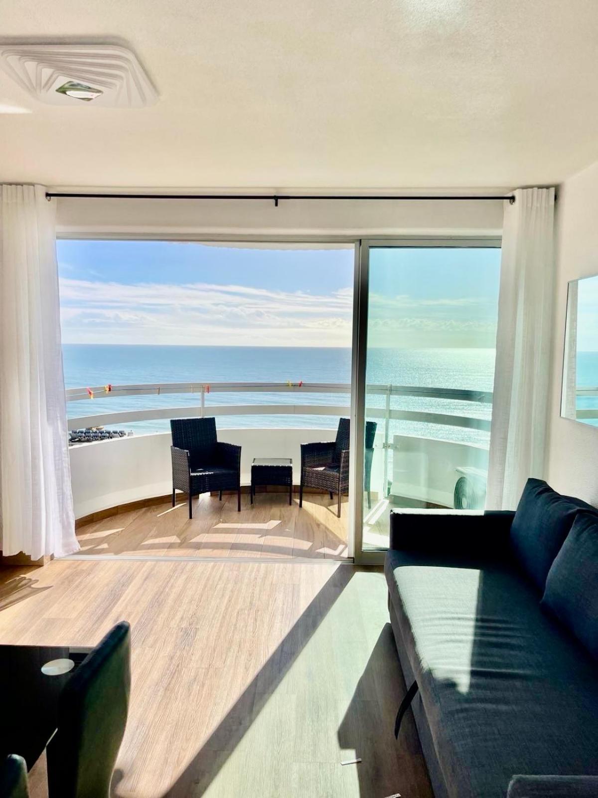 Top Ocean View Apartment - Amazing Sunset - Modern Style - Pool & 200M To Beach Portimao Luaran gambar