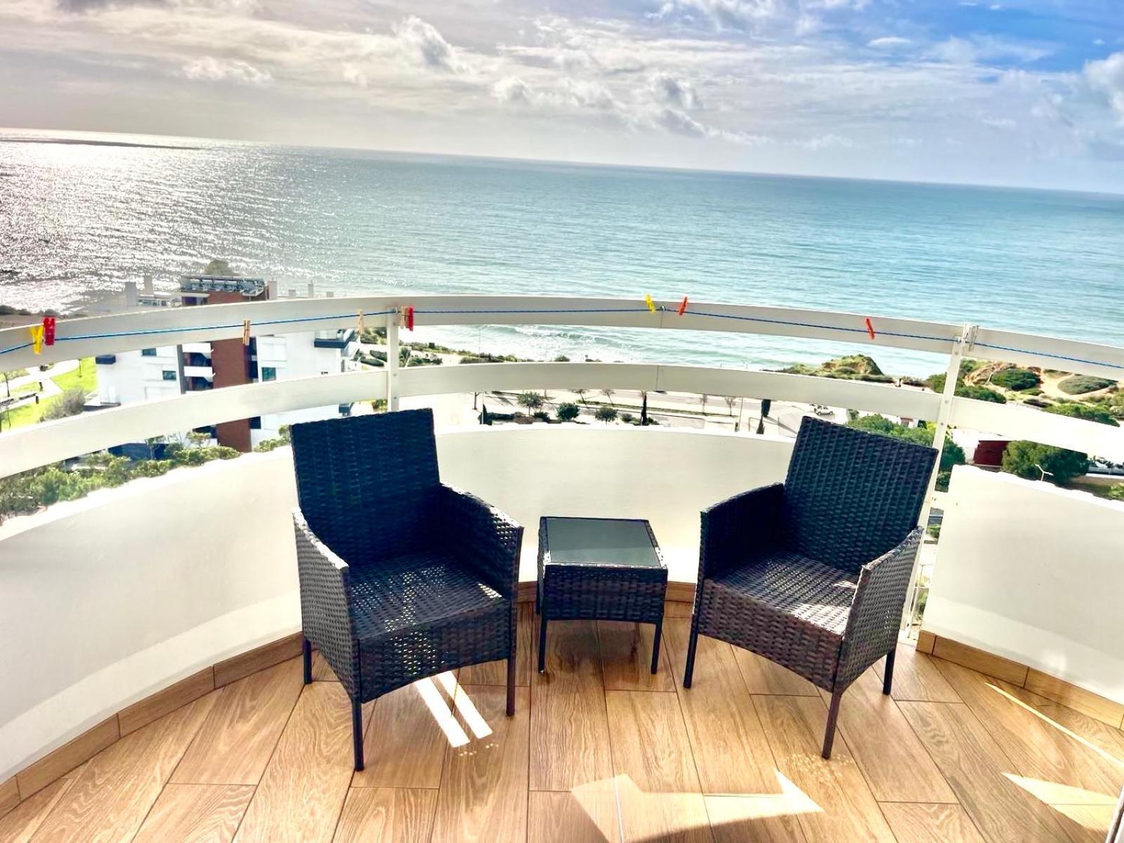 Top Ocean View Apartment - Amazing Sunset - Modern Style - Pool & 200M To Beach Portimao Luaran gambar