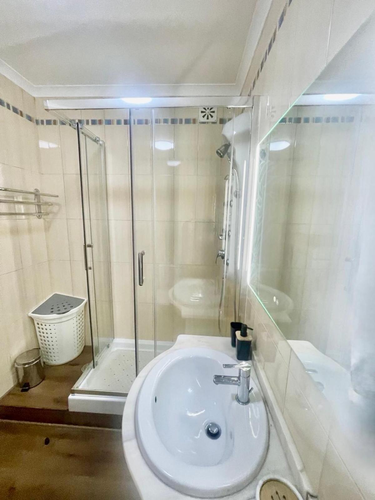 Top Ocean View Apartment - Amazing Sunset - Modern Style - Pool & 200M To Beach Portimao Bilik gambar
